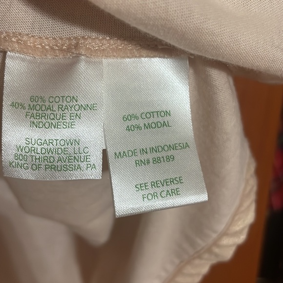 Lilly Pulitzer size 12 gold v neck ruffle sleeve top - Picture 3 of 3